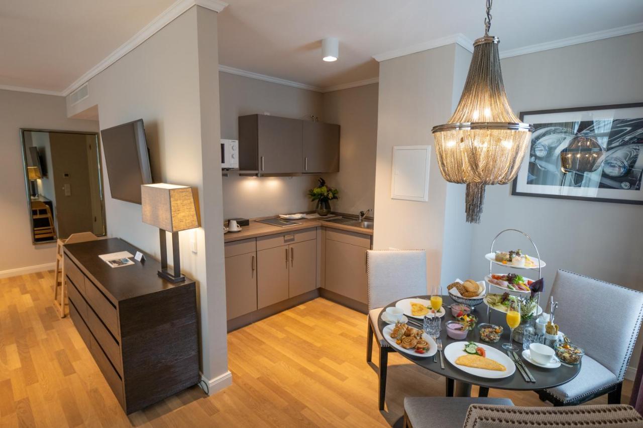 维拉维塔罗森公园酒店 Marburg 外观 照片 A kitchen in a serviced apartment