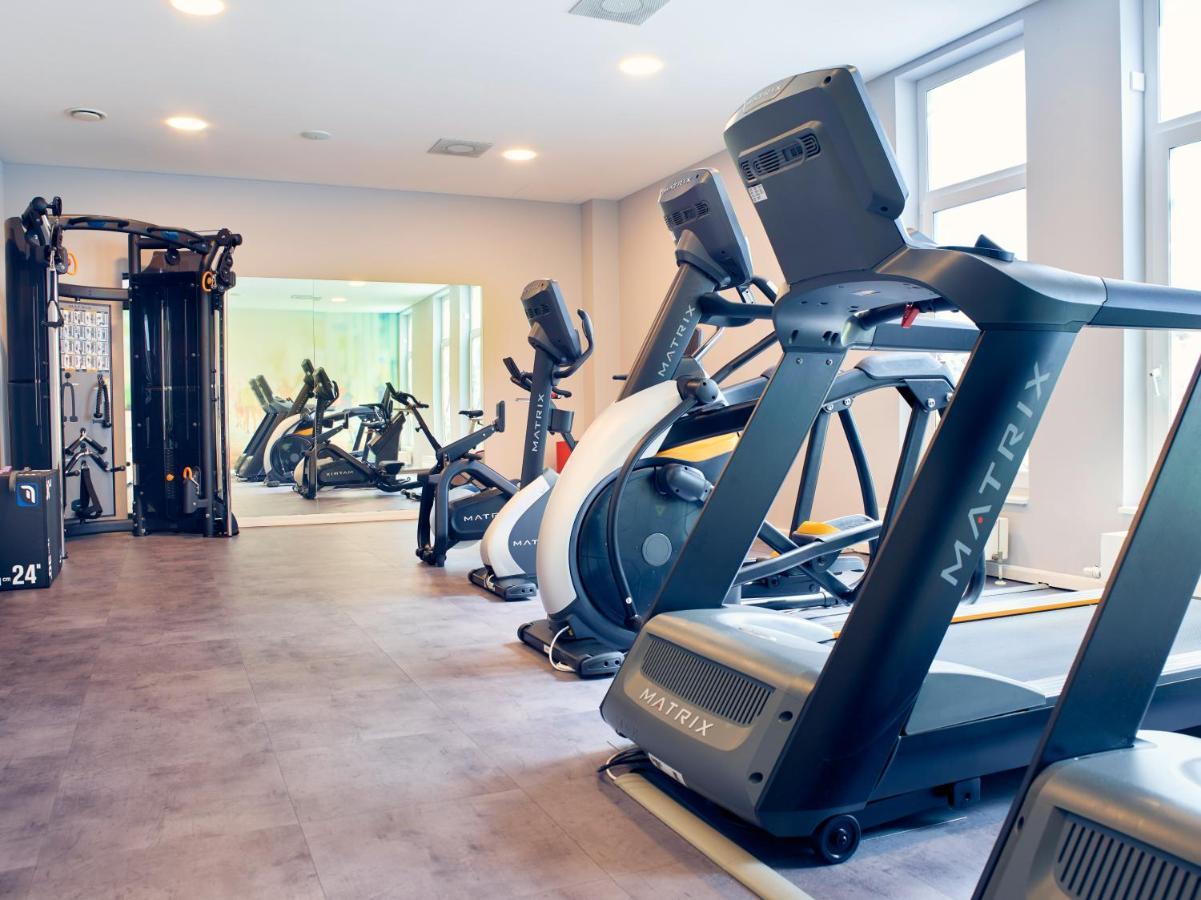 维拉维塔罗森公园酒店 Marburg 外观 照片 A gym in a hotel