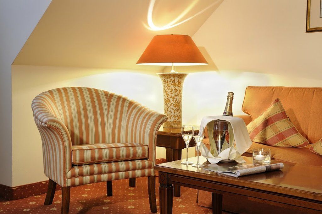 维拉维塔罗森公园酒店 Marburg 外观 照片 A suite at the hotel